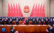 十四届全国人大一次会议选举产生新一届国家领导人 习近平全票当选国家主席中央军委主席